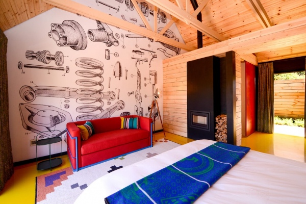Sitzgelegenheiten und Kamin